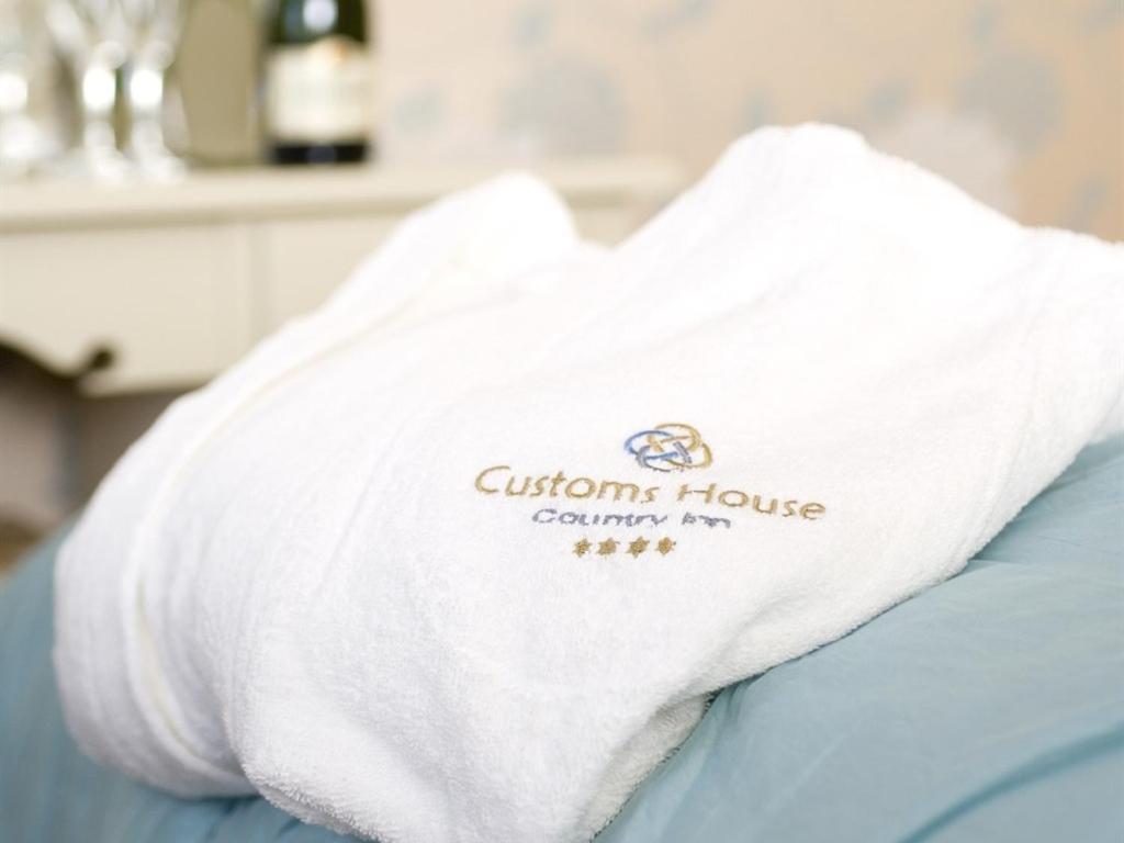 Customs House Country Inn Belcoo Quarto foto